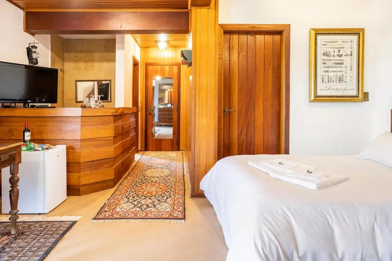 Suites No Alto Do Capivari Campos do Jordao Bed & Breakfast